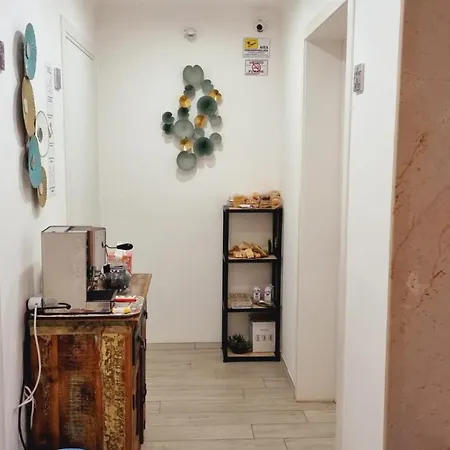 Goodstay La Casa Di Giovanni - - 3* Lecce